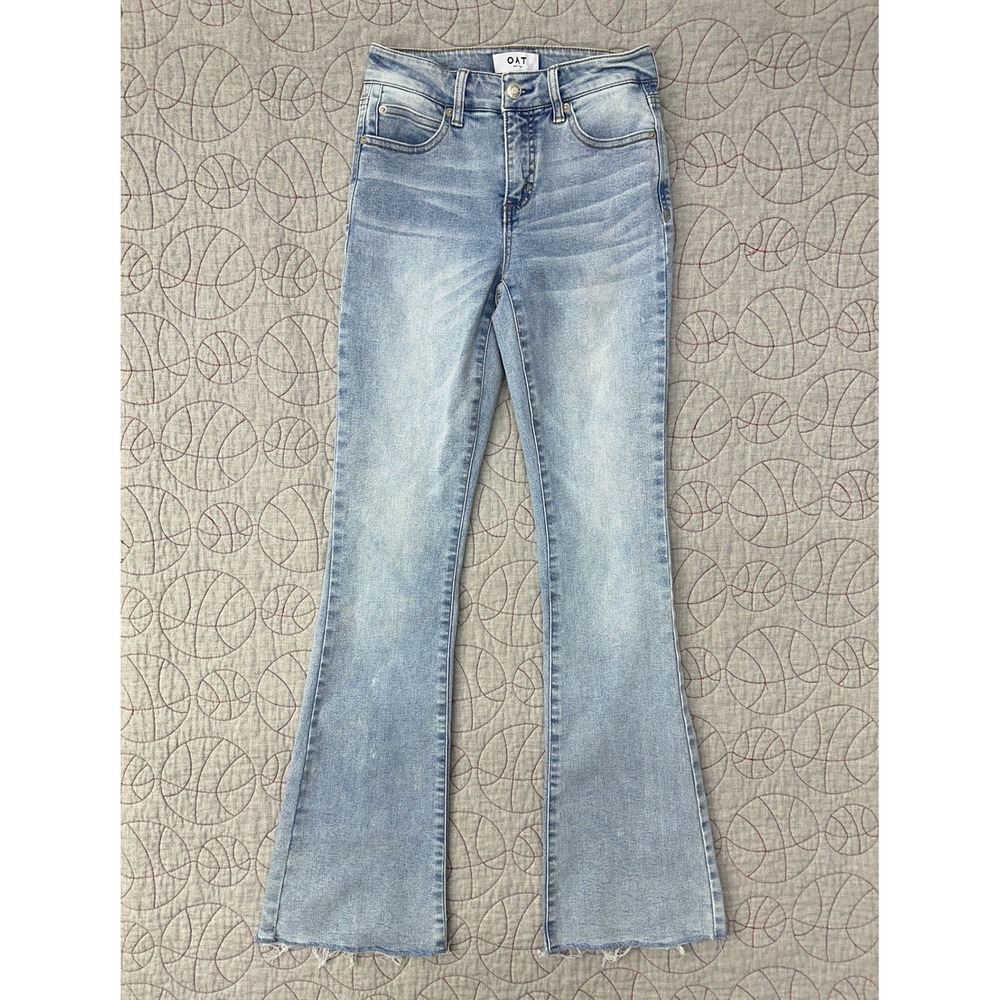 OAT New York Flare Jeans Light Wash High Rise Raw Hem / Womens 26